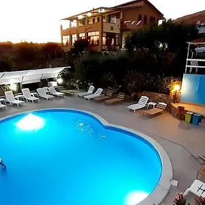 Terra Nostra Bed & Breakfast